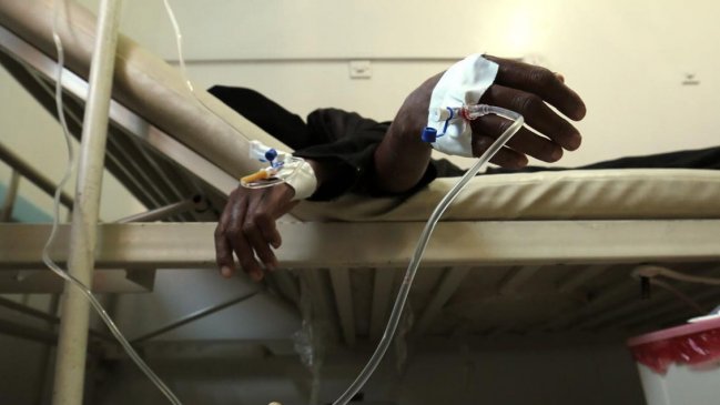  Al menos 21 muertos por brote de cólera en Sudáfrica  