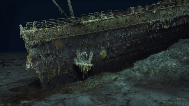 Investigadores encontraron un collar de oro con un diente de megalodón entre restos del Titanic