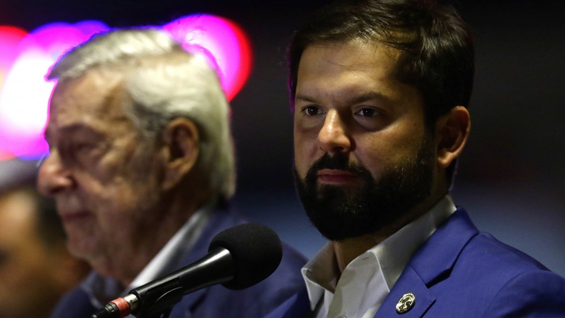 Presidente Boric ya está en Brasil para relanzar integración regional en la cumbre suramericana