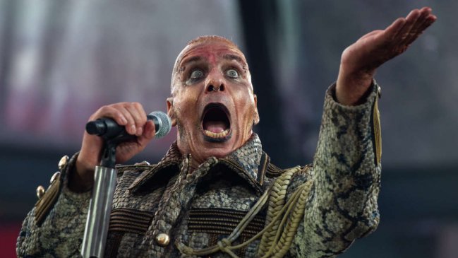 Rammstein niega que su cantante Till Lindemann haya drogado y abusado de fans