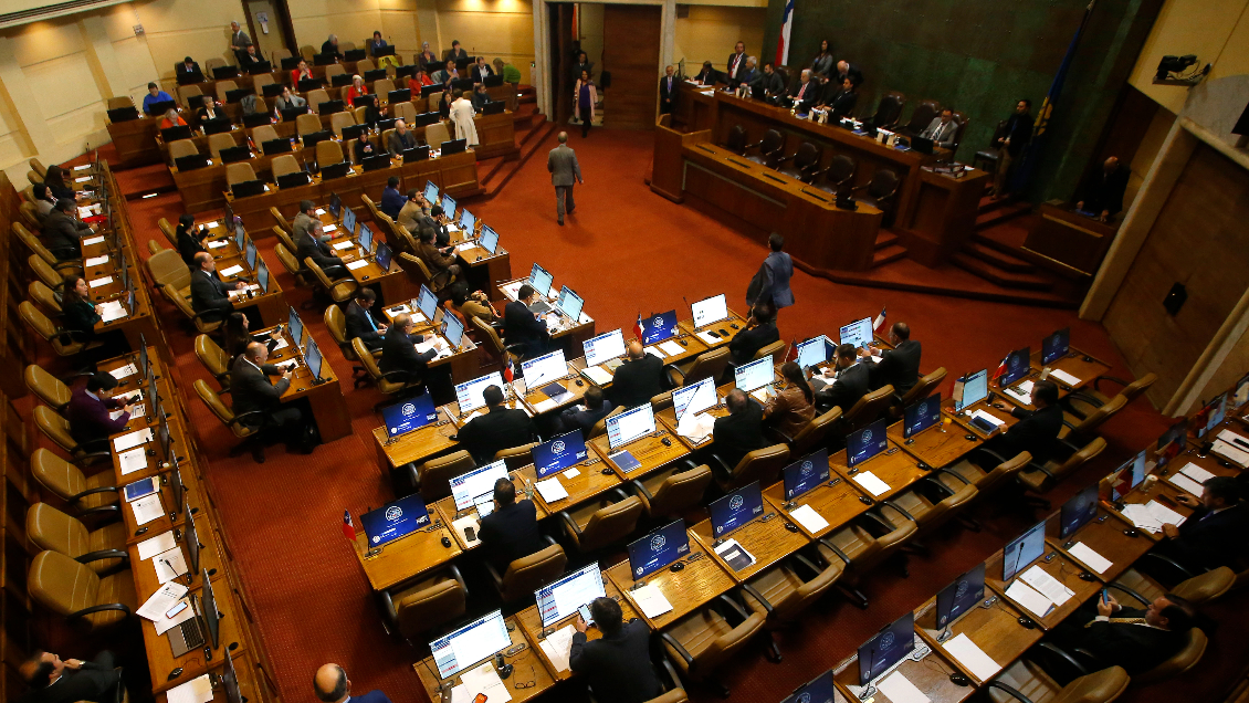 Boric cumplió la mitad de los compromisos legislativos de su primera Cuenta Pública, según estudio