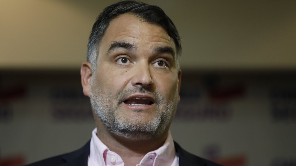 Macaya: Se resucita a Pinochet cada cierto tiempo para buscar dividir aún más a los chilenos