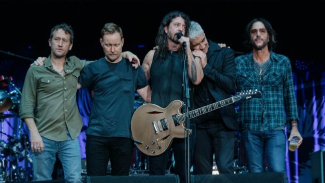 But here we are: Foo Fighters estrenó su primer disco desde la muerte de Taylor Hawkins