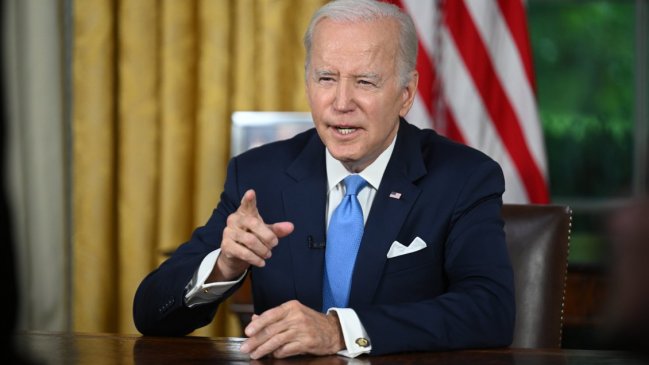 Biden firma el acuerdo para elevar el techo de deuda de EE.UU. hasta 2025