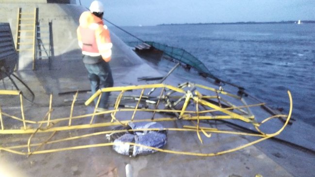 Puente Chacao: Piden mayor fiscalización tras caída de pasarela que unía pilares