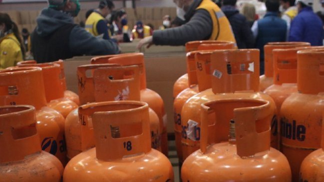  Gas licuado: FNE recomienda al Senado prohibir que mayoristas participen en distribución minorista 