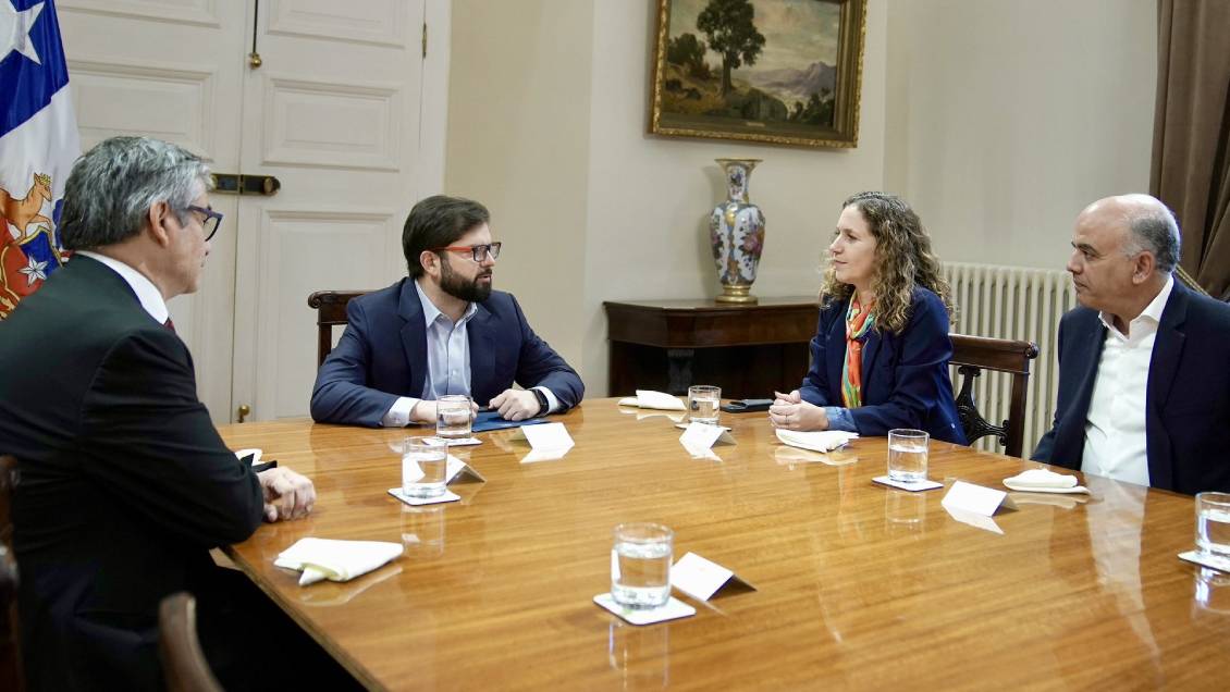 Siguen las tratativas: Boric se reunió con la nueva líder de la Sofofa