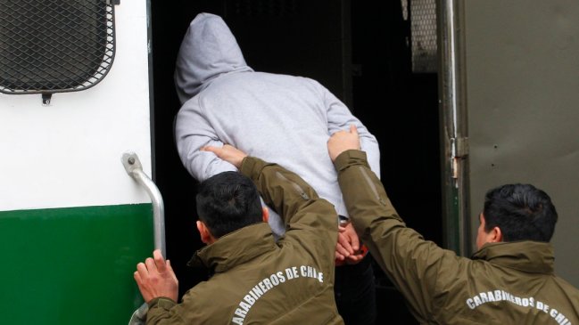 Diez detenidos por posesión de drogas y armas dejó operativo en Iquique y Alto Hospicio