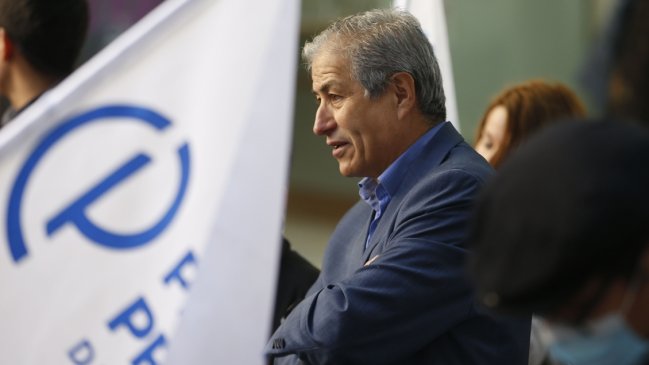 Colegio de Profesores RM anunció 