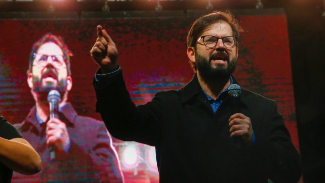 Boric adelantó futura fusión de Convergencia Social y Revolución Democrática