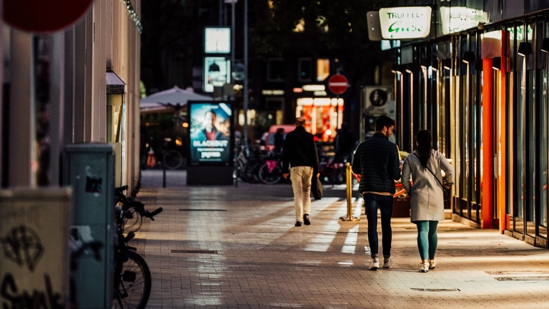 Alemania: Uno de cada tres jóvenes ve 