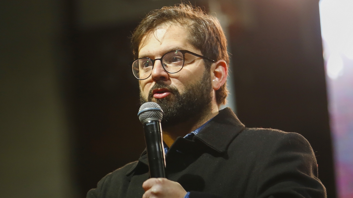 Oposición critica llamado a la 