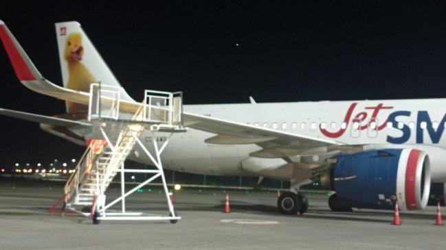 Avión no pudo despegar desde Concepción por escarcha en sus alas