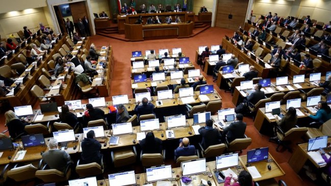 Oficialismo y oposición buscan acuerdos para liderar nueva mesa de la Cámara de Diputados