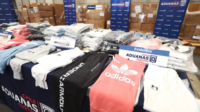  Diputado PS: Aduanas ha incautado productos falsos a La Polar, Cencosud, Falabella, Hites y Corona  