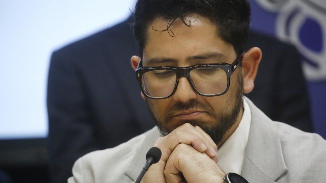 El cuestionado Fernando Araos renunció como subsecretario de Redes Asistenciales