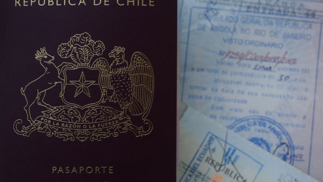   Canciller Van Klaveren pide a Blinken mantener la Visa Waiver para Chile 