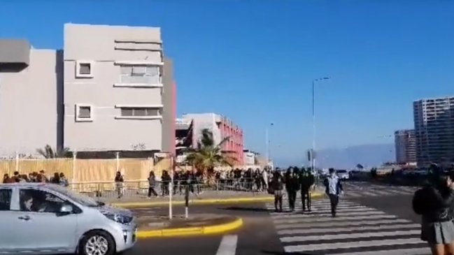 Quema de basura en exvertedero provocó nueva suspensión de clases en dos recintos de Antofagasta