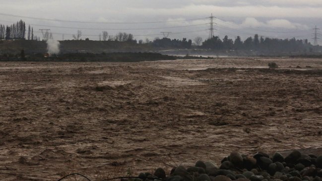 Confirmado: Se corta el agua en 34 comunas de la Región Metropolitana