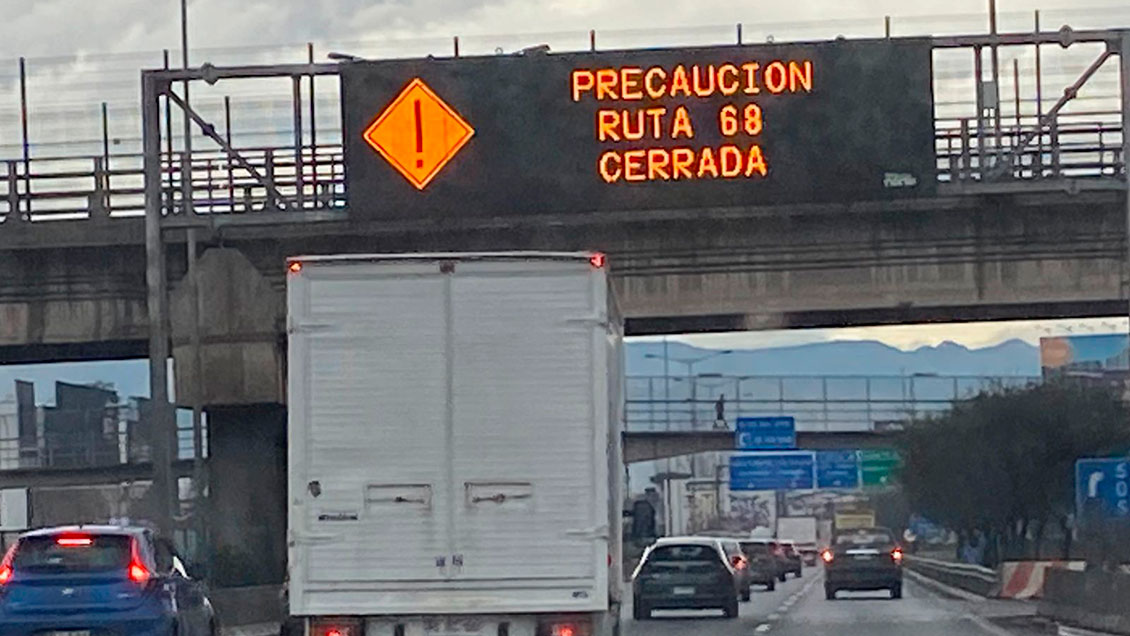 Por crecida del Río Mapocho, autopista pide evitar la Ruta 68 este fin de semana largo