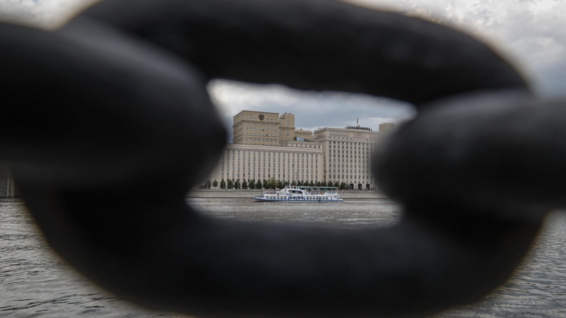 La OTAN no ve indicios de que Rusia prepare el uso de armas nucleares pero lo vigila