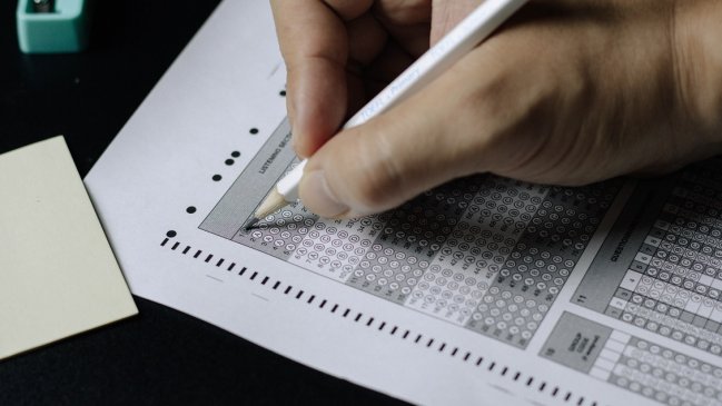 Millonario fracasa 27 veces en la prueba de ingreso a la universidad en China