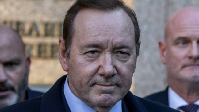 Comenzó el juicio: Kevin Spacey fue acusado de hacerle sexo oral a un hombre dormido