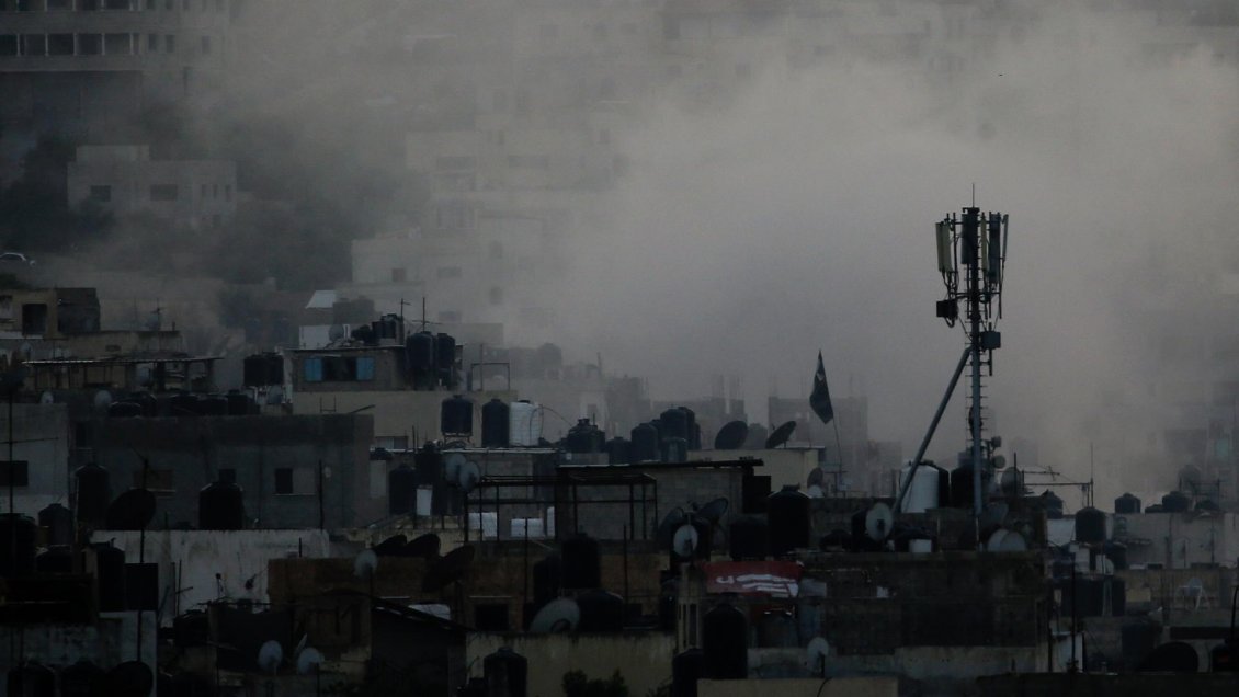 Ejército israelí comienza retirada del campo de Jenín, donde los muertos se elevan a 12