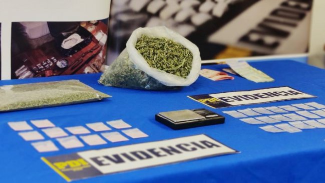 PDI detuvo a mujer con más de 650 dosis de droga en Freire