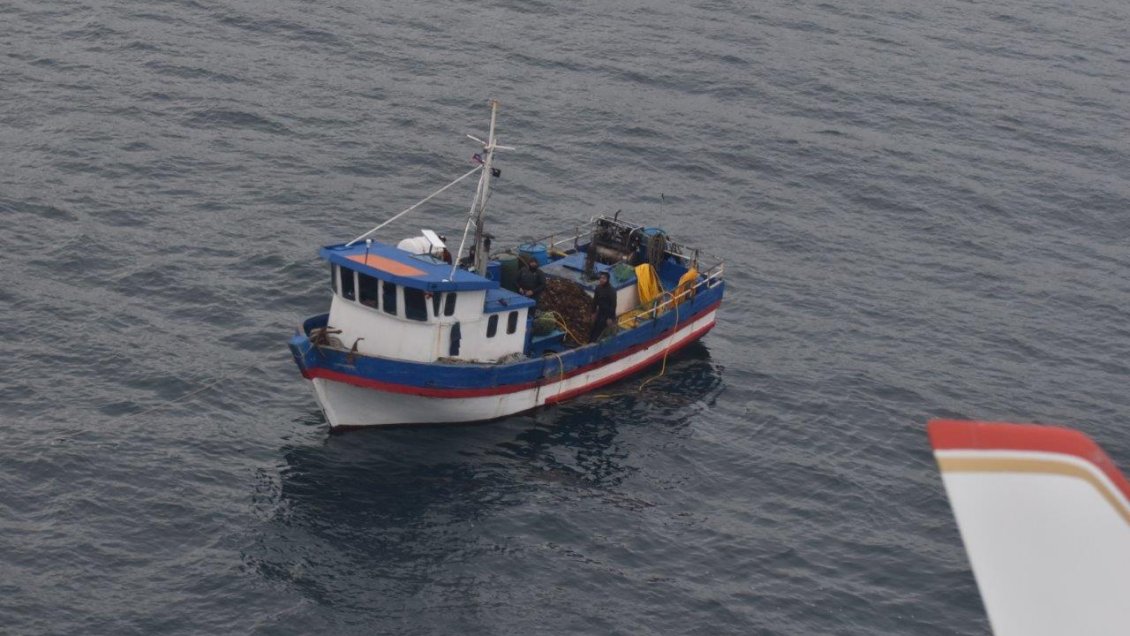 Pescadores de Aysén buscan impedir ingreso de barcos de Los Lagos a la región