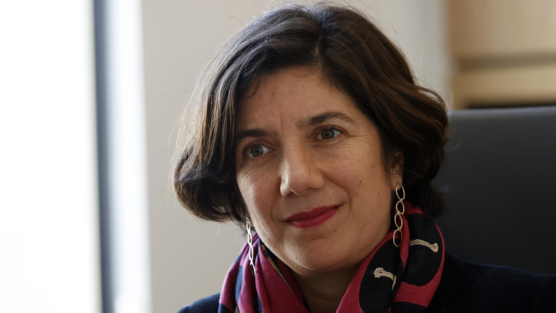 Ministra de Ciencia: 