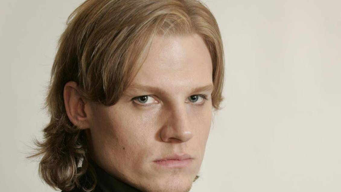 Muere Jeffrey Carlson, actor que interpretó a personaje trans en 