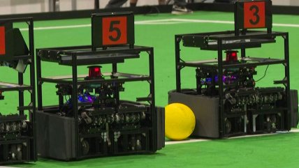   ¿Sueño o pesadilla? Robots con inteligencia artificial jugaron partido de fútbol 