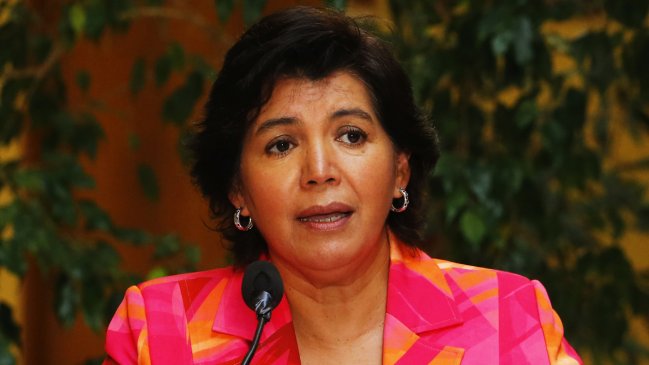 Provoste condiciona pacto tributario a medidas de probidad, eficiencia y modernización del Estado