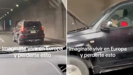  Automovilista iba con el capó levantado en plena autopista  