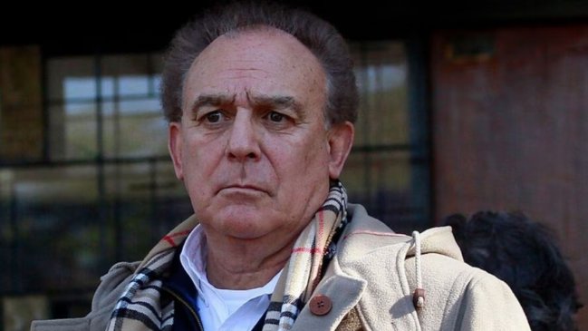 Dan de alta a César Antonio Santis tras permanecer dos meses internado