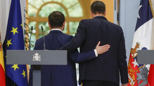 Ciberseguridad, cultura y memoria: Los acuerdos que firmaron Boric y Sánchez en España