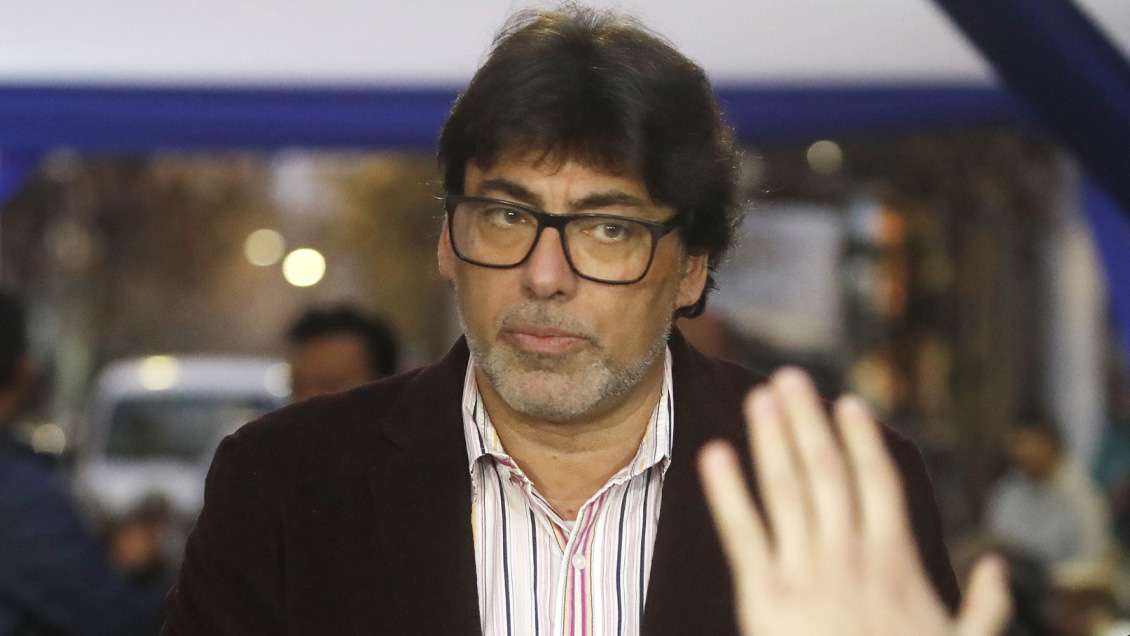 Jadue profundiza tensiones oficialistas: 