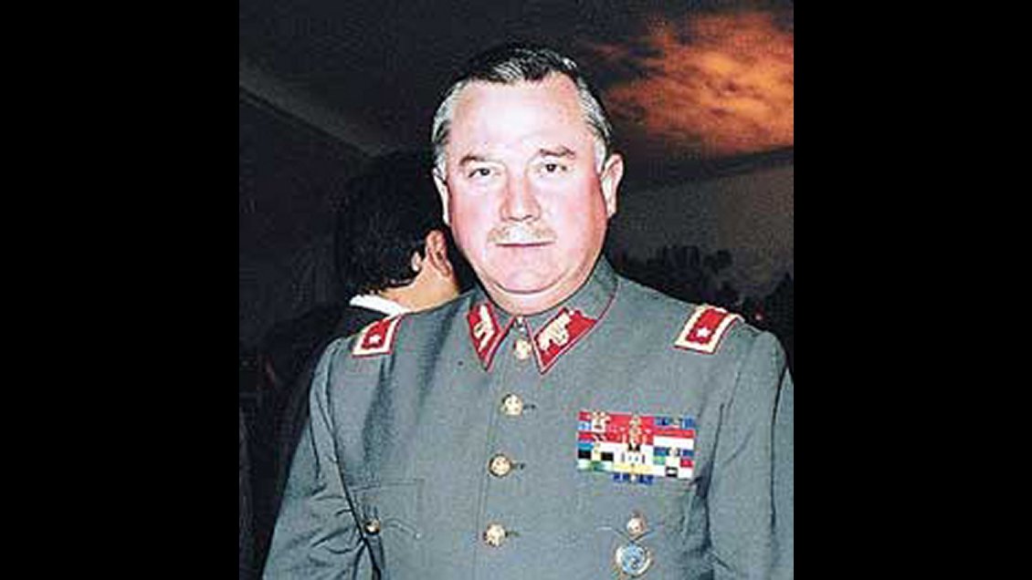 Corte de Santiago apoyó a Gendarmería y negó salida dominical a general (r) y violador de DD.HH.