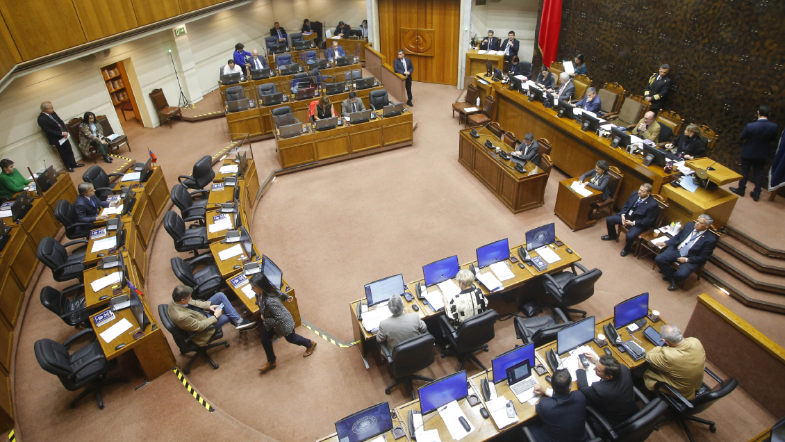 Impulsado por la oposición, Senado advierte con llevar la Comisión contra la Desinformación al TC