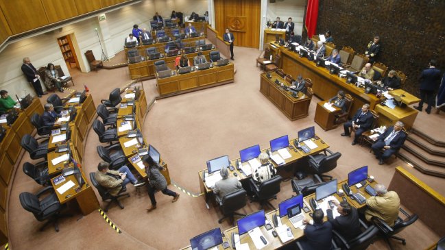 Impulsado por la oposición, Senado advierte con llevar la Comisión contra la Desinformación al TC
