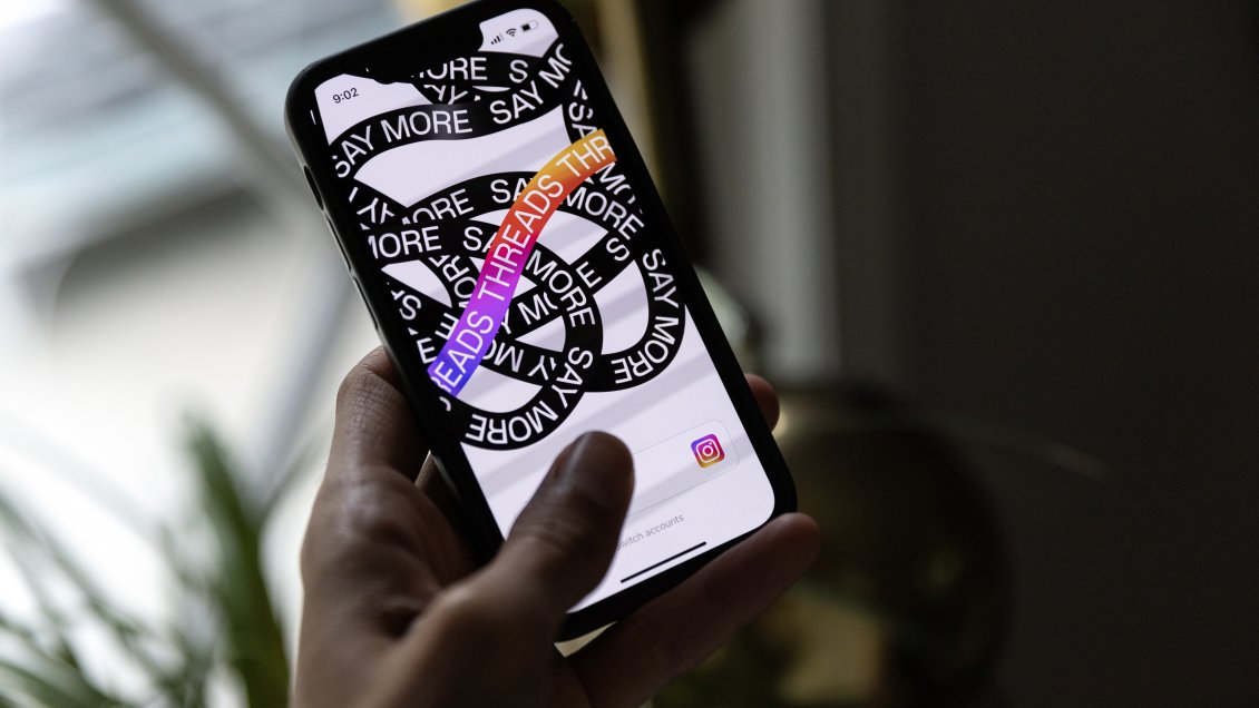 Zuckerberg anuncia que Threads permitirá ver sus publicaciones en orden cronológico