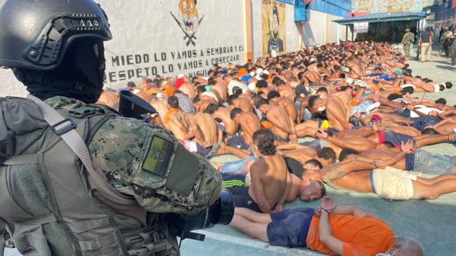 La crisis carcelaria azota otra vez a Ecuador: 31 presos muertos y 137 guardias retenidos