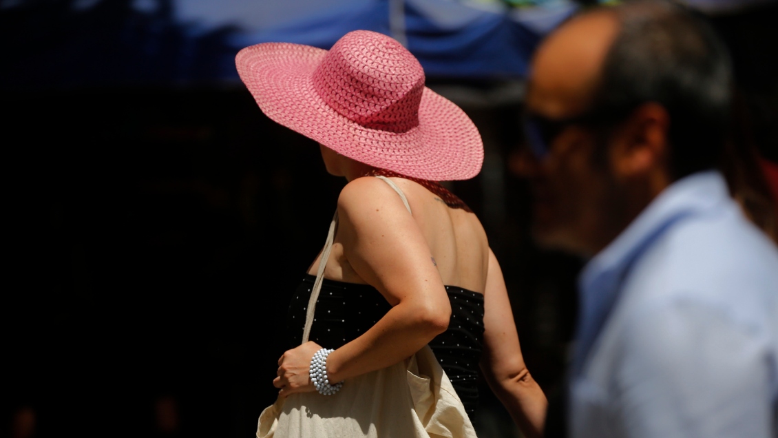 Hasta 30 grados en la zona central: Proyectan temperaturas inusuales para el fin de semana