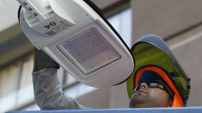 Acreedor internacional solicitó la quiebra de Itelecom, la empresa del caso luminarias