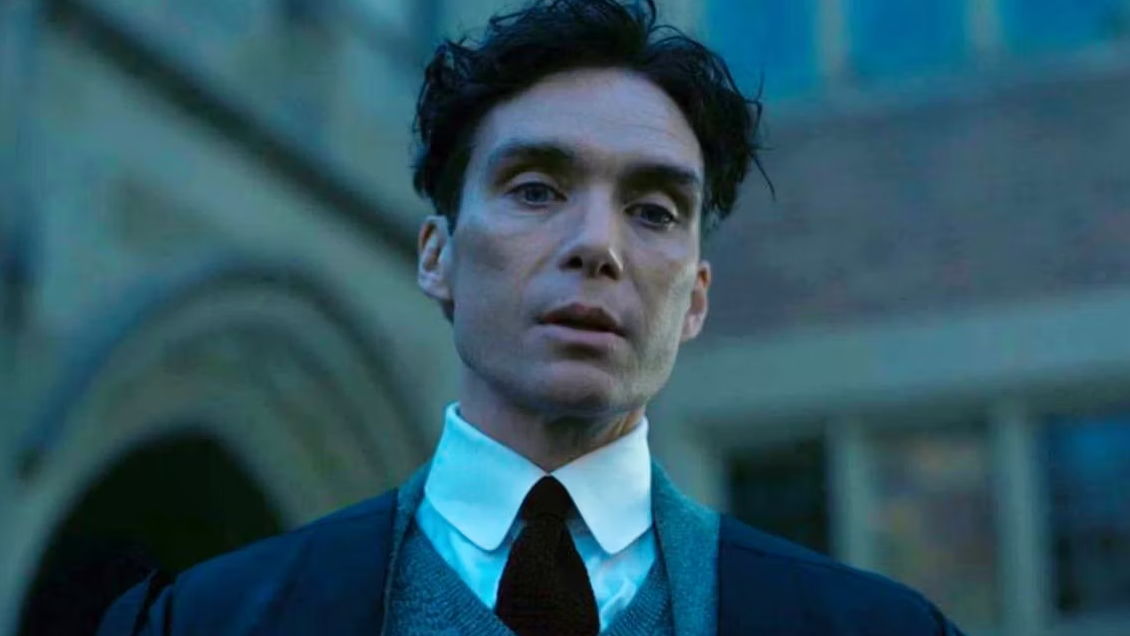 Cillian Murphy como Oppenheimer