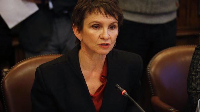 Ministra Tohá tras salida de subsecretaria de Culturas: No están en cuestión los convenios