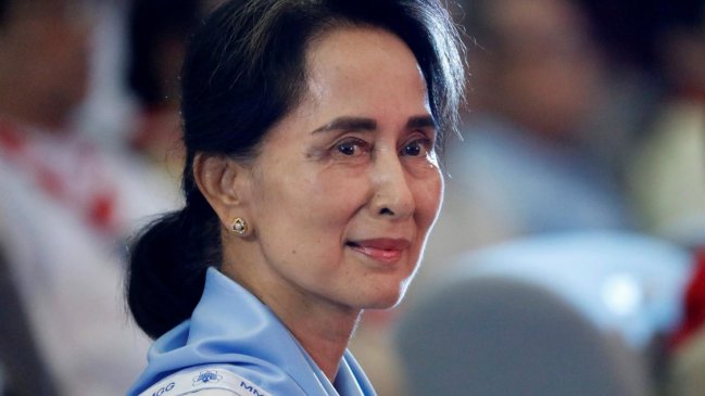  Junta militar birmana otorgará indulto parcial a la derrocada Suu Kyi  