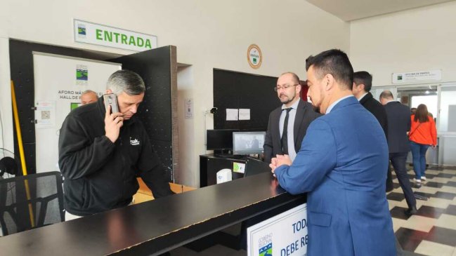 Caso Convenios: PDI allanó las oficinas del Gobierno Regional del Biobío