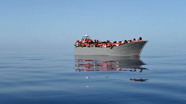 Más de 40 muertos en nuevo naufragio frente a la isla italiana de Lampedusa